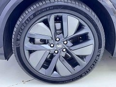 Li Auto L9 2024 Ultra - ფოტო 11