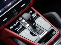 Porsche Cayenne New Energy Cayenne E-Hybrid 2.0T - ფოტო 18