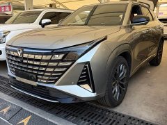 Changan UNI-Z 1.5T Premium Edition - ფოტო 1