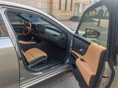 Lexus ES 200 Excellence Edition - ფოტო 16