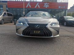 Lexus ES 200 Excellence Edition - ფოტო 2