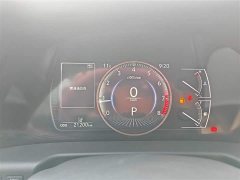 Lexus ES 200 Excellence Edition - ფოტო 9