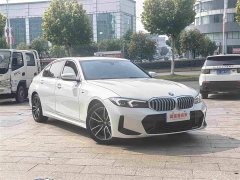 BMW 3 Series 320Li M Sport Package - ფოტო 3