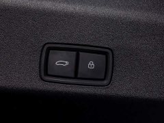 Li Auto MEGA Ultra Smart Refresh Edition - ფოტო 10