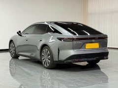 Toyota Platinum Wisdom 7 700 Max - ფოტო 14