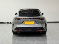 Toyota Platinum Wisdom 7 700 Max - ფოტო 20