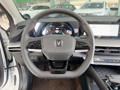 Changan Eado 2025 PLUS 1.4T Dual-Clutch High-Performance Edition - ფოტო 18