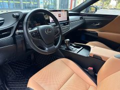 Lexus ES 2022 300h Excellence Edition - ფოტო 5