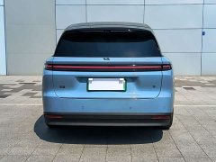 Li Auto i8 Standard Edition - ფოტო 3