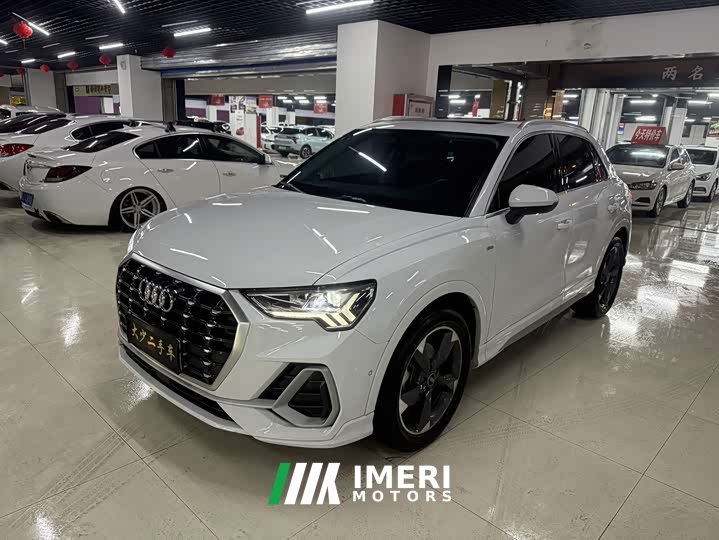 Audi Q3 35 TFSI Fashion Dynamic