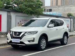 Nissan Qashqai Classic 2.0L FWD Smart Connect Premium Edition - ფოტო 1