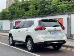 Nissan Qashqai Classic 2.0L FWD Smart Connect Premium Edition - ფოტო 5