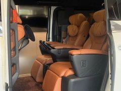 Toyota Vellfire Crown Hybrid 2.5L Executive Premier Edition - ფოტო 7
