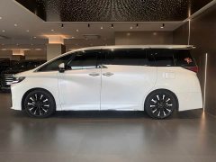 Toyota Vellfire Crown Hybrid 2.5L Executive Premier Edition - ფოტო 8
