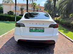 Tesla Model Y Rear-Wheel Drive - ფოტო 8