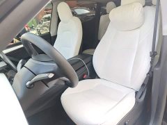 Tesla Model Y Rear-Wheel Drive - ფოტო 17
