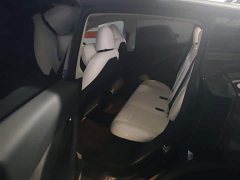 Tesla Model Y Rear-Wheel Drive - ფოტო 19