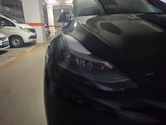 Tesla Model Y Rear-Wheel Drive - ფოტო 8