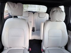 Li Auto ONE Extended Range 6-Seater - ფოტო 20