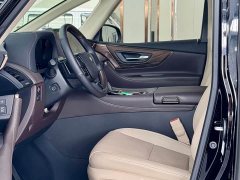 Toyota Vellfire 2025 Crown Hybrid 2.5L Ink Gold Executive Edition - ფოტო 4