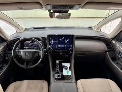 Toyota Vellfire 2025 Crown Hybrid 2.5L Ink Gold Executive Edition - ფოტო 7