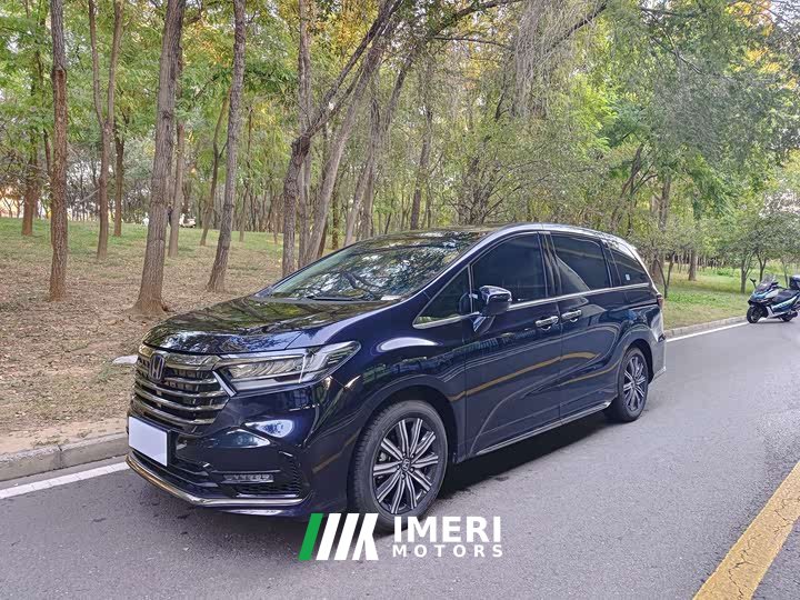 Honda Odyssey 2.0L e:HEV Sharp Smart Edition