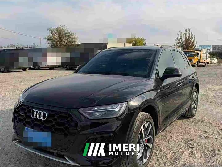 Audi Q5L 2024 40 TFSI Luxury Dynamic - ავტომობილი ჩინეთიდან