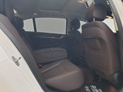 BMW 5 Series 530Li Premier Luxury Package - ფოტო 18