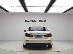 BMW 5 Series 530Li Premier Luxury Package - ფოტო 4