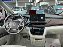Buick GL8 Land Business Class Smart Edition - ფოტო 12