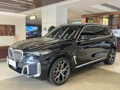 BMW X5 xDrive 30Li M Sport Premium Package - ფოტო 1