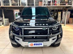 Land Rover Defender Facelift 90 3.0T P400 Dark Edition - ფოტო 2