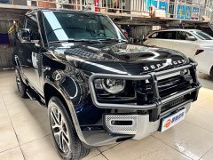 Land Rover Defender Facelift 90 3.0T P400 Dark Edition - ფოტო 3