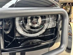 Land Rover Defender Facelift 90 3.0T P400 Dark Edition - ფოტო 4