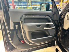 Land Rover Defender Facelift 90 3.0T P400 Dark Edition - ფოტო 6