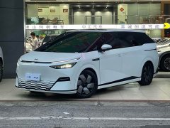 Xpeng X9 Pure Electric 650 Long Range Max - ფოტო 1