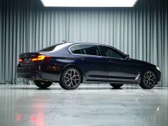 BMW 5 Series 530Li Luxury M Sport Package - ფოტო 7