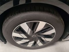 Volvo EM90 2025 Ultra Six-Seater - ფოტო 10