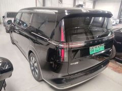 Volvo EM90 2025 Ultra Six-Seater - ფოტო 9