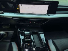 Volkswagen Lingdu L 280TSI DSG Dazzling Red Edition - ფოტო 19