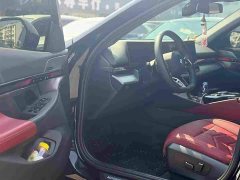 BMW 5 Series 530Li Premier M Sport Package - ფოტო 4