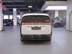 Li Auto MEGA Home Family Edition - ფოტო 6
