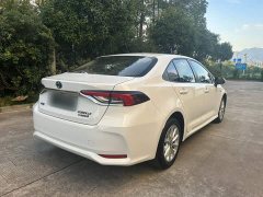 Toyota Corolla 2021 Hybrid 1.8L E-CVT Elite - ფოტო 11