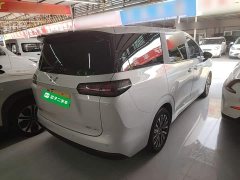 Wuling Starlight 730 New Energy Pure Electric 500km Luxury - ფოტო 6