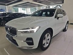Volvo XC60 2022 B5 AWD Smart Luxury Edition - ფოტო 1