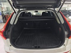 Volvo XC60 2022 B5 AWD Smart Luxury Edition - ფოტო 18
