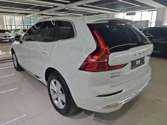 Volvo XC60 2022 B5 AWD Smart Luxury Edition - ფოტო 4