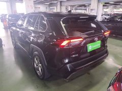 Toyota RAV4 2021 2.0L CVT FWD Fashion Plus Edition - ფოტო 4
