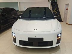 Li Auto i6 2025 Two-Wheel Drive Standard - ფოტო 2