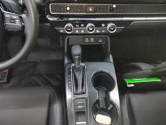 Honda Civic Hatchback 240 Turbo CVT Sport Edition - ფოტო 13